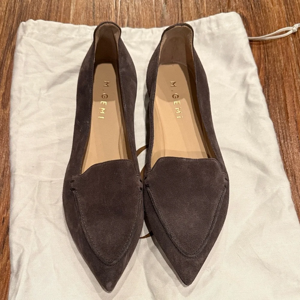 Women's Suede Loafers - Picture 1 of 12